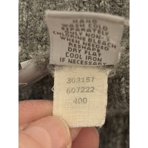 Old Navy Collection Junior Girls Gray Sweater Size Large Gifts Preppy Minimalist - Picture 4 of 7